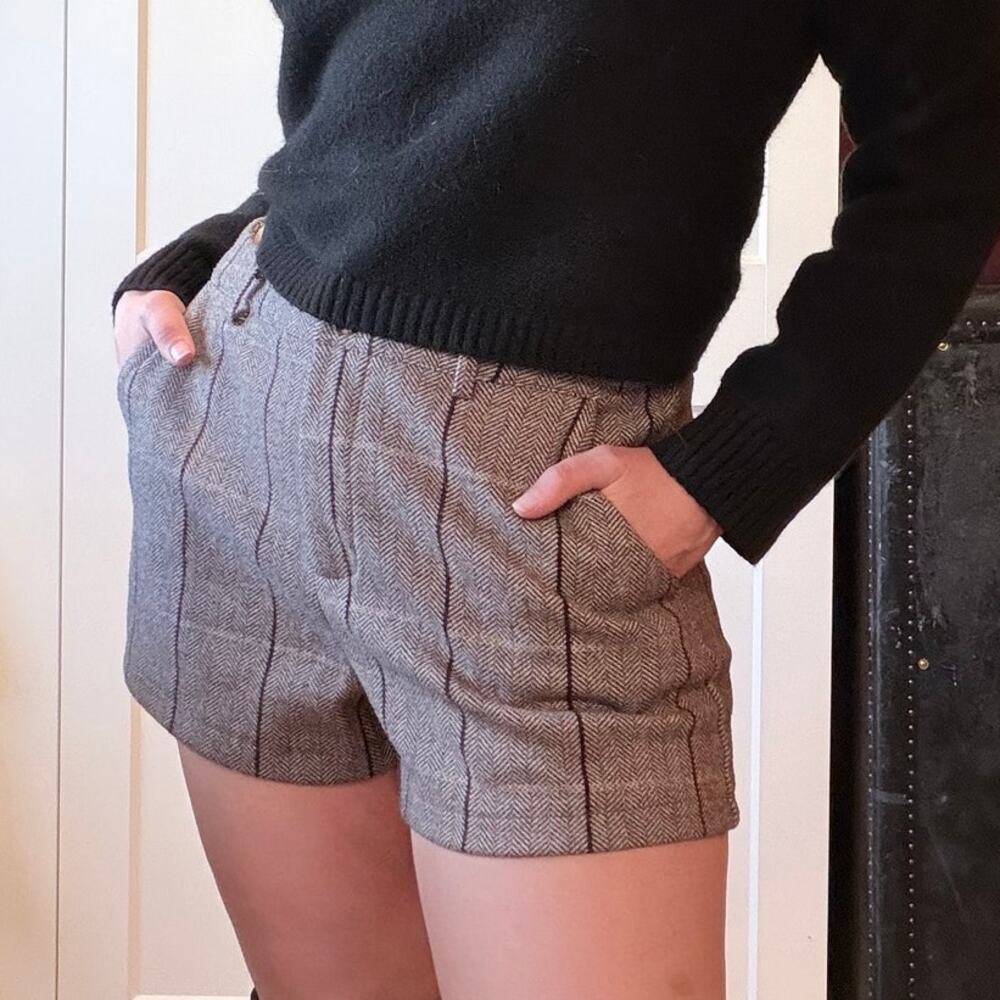 herringbone tweed preppy academia shorts